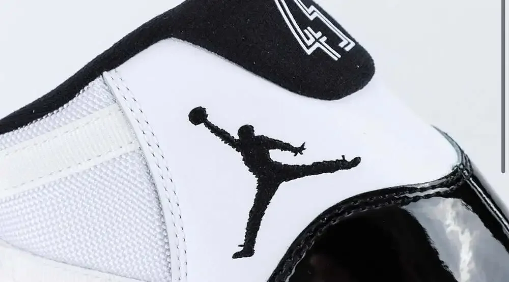 Air Jordan 11 Retro Concord 2018 White Black 378037 100